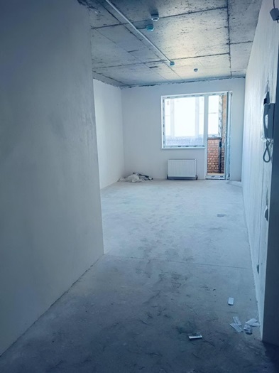 Купить --комнатную квартиру