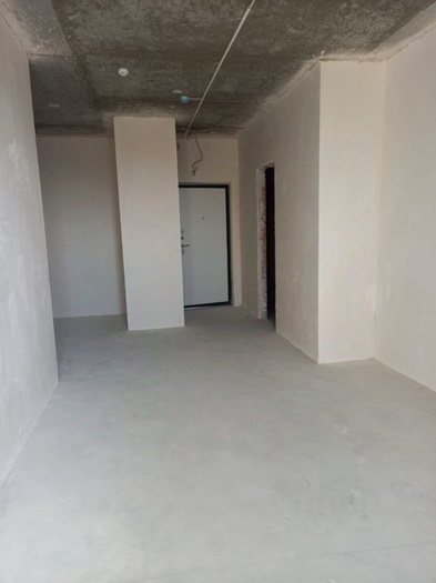 Купить --комнатную квартиру