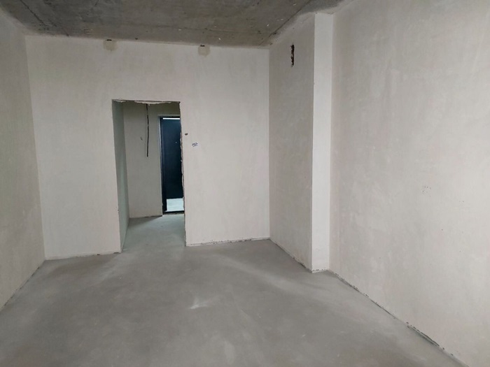 Купить --комнатную квартиру