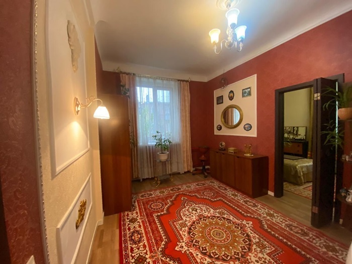 Купить 3-комнатную квартиру