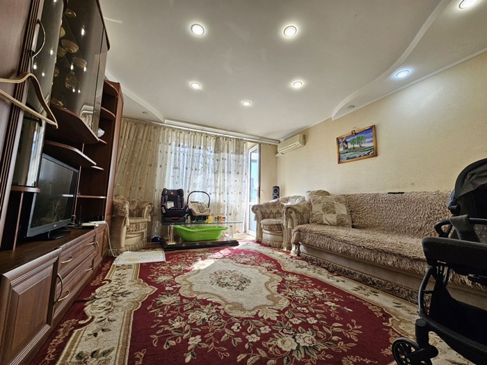 Купить 3-комнатную квартиру