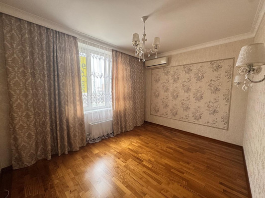 Купить 3-комнатную квартиру