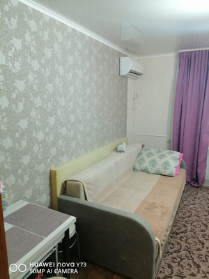 Купить --комнатную квартиру