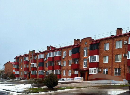 Купить --комнатную квартиру